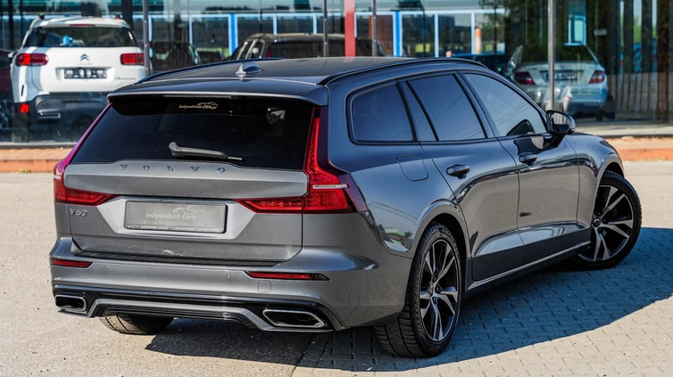 Volvo V60 cena 98900 przebieg: 157000, rok produkcji 2019 z Zalewo małe 781
